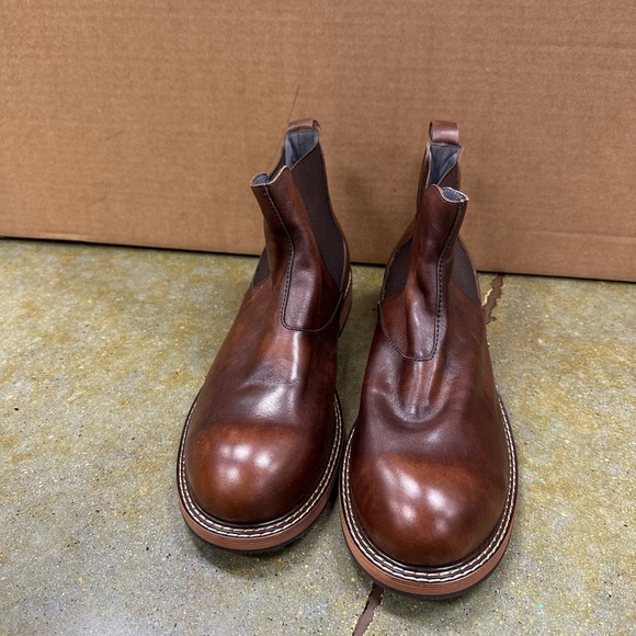 Men's Brown Leather Chelsea Boots - Picture 3 of 6